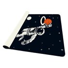Tapete De Atividades Infantil Astronauta Jogando Basquete  Ún