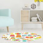 Tapete Emborrachado Oval Brinquedos Coloridos - 70x90 Cm