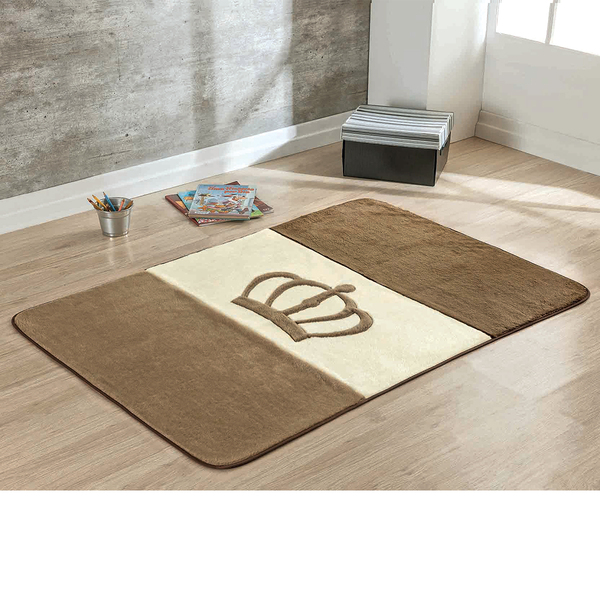 Tapete Infantil Coroa Bege Clássico De Pelúcia 1,20m X 74cm A