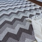 Tapete Para Sala Marrom E Cru Chevron 1.45x2.00