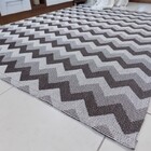 Tapete Para Sala Marrom E Cru Chevron 1.45x2.00