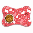 Tapete Pet Ossinho Vermelho Com Corações Branco E Preto