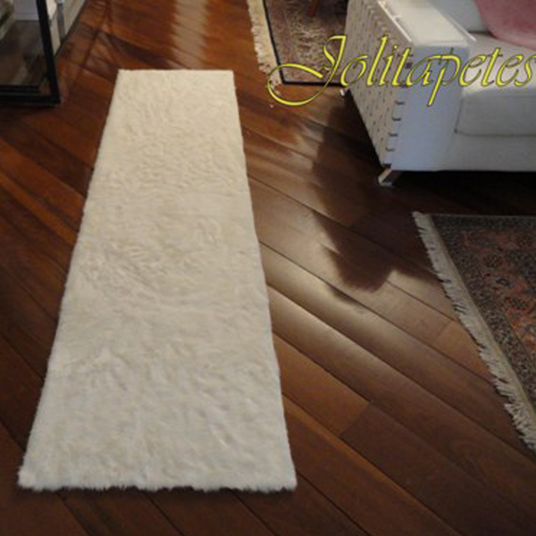 Tapete Sintetico Importado 0.70x2.25m Branco Formato Trilho C