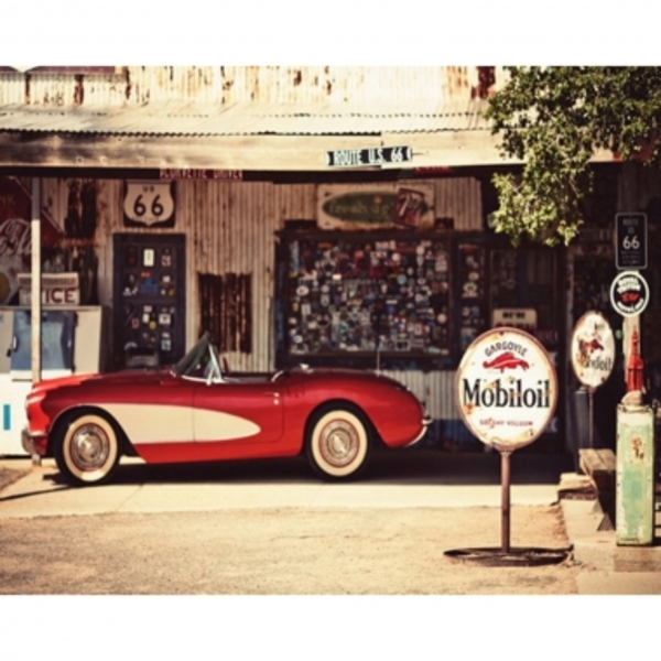 Tela Red And White Car In A Gas Station Colorido 40 X 50 X 1