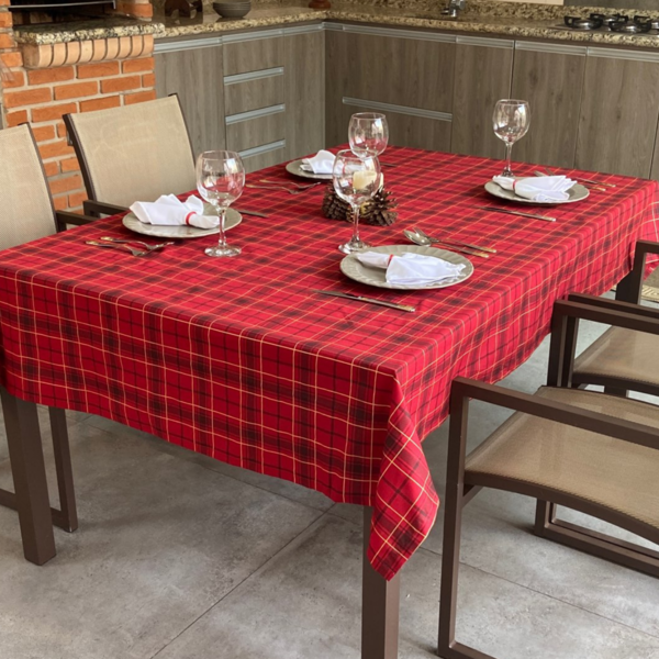 Toalha De Mesa Natal  Estampada Para 4 Cadeiras Xadrez Vermel