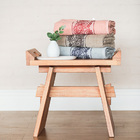 Toalha De Rosto Frida Bordado Rose Camesa 45x70cm Algodão