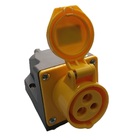 Tomada Industrial Sobrepor Ip44 32a 2p+t 110/130vca Amarelo 4