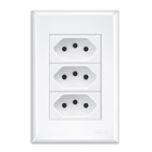 Tomada Tripla Fame Evidence 2p+t 20a Com Placa 4x2 Branca