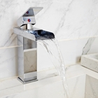 Torneira Banheiro Cascata Cromado Bica Baixa Água Fria Quente