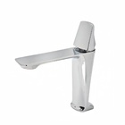 Torneira Banheiro Com Arejador Água Quente E Fria Monocomando