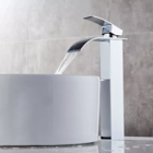 Torneira Banheiro Luxo Cascata Cromada Monocomando Bica Alta
