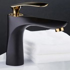 Torneira Banheiro Monocomando Baixa Preta E Dourada