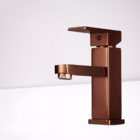 Torneira Banheiro Reta Baixa Monocomando Misturador Quente e