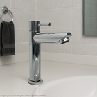 Torneira Bica Baixa Inox Cromado Pia Banheiro Água Fria 1/4 D