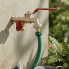 Torneira Esfera 1/4 Volta 2 Saídas 1/2 Metal Alta Vazão Jardi