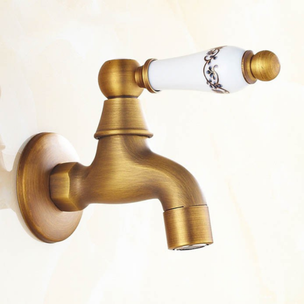 Torneira Jardim Vintage Retrô Bronze Antigo com Porcelana 601