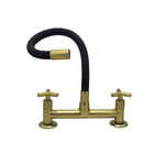 Torneira Misturador Cozinha Mesa Tubo Flexível Preta E Dourad