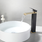 Torneira Misturador Lavatorio Monocomando Preto Com Dourado