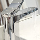 Torneira Monocomando Para Banheiro Angle Bica Média Cromada