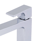 Torneira para Pia de Banheiro Bica Alta Fixa Cromada Unic Deca