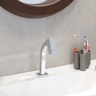 Torneira para Pia de Banheiro Bica Média Cromada Basic Plus Celite