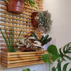 Treliça De Madeira Cruzada Com Cachepô T17