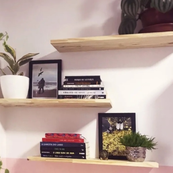 Três Prateleiras De Madeira Multiuso  59x19 Cor Madeira