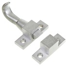 Trinco Para Basculante Zamac Cromado Acetinado 63x27x41mm União Mundial