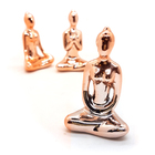 Trio De Ioga Estátua Rezando Meditando Luxo Porcelana Rosé