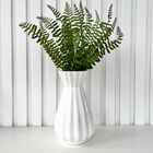 Vaso Centro De Mesa Branco Com Planta Artificial Samambaia