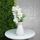 Vaso Centro De Mesa Branco De Cerâmica Com Arranjo Orquídea