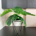 Vaso Centro De Mesa Branco De Cerâmica Com Tripé De Metal