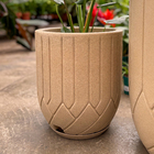 Vaso de Chão Pequeno Plástico 26x35cm Bege Valencia Floridis