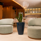 Vaso de Planta Extra Grande em Plástico 55x38cm Azul Escuro Cone Liso Vasap