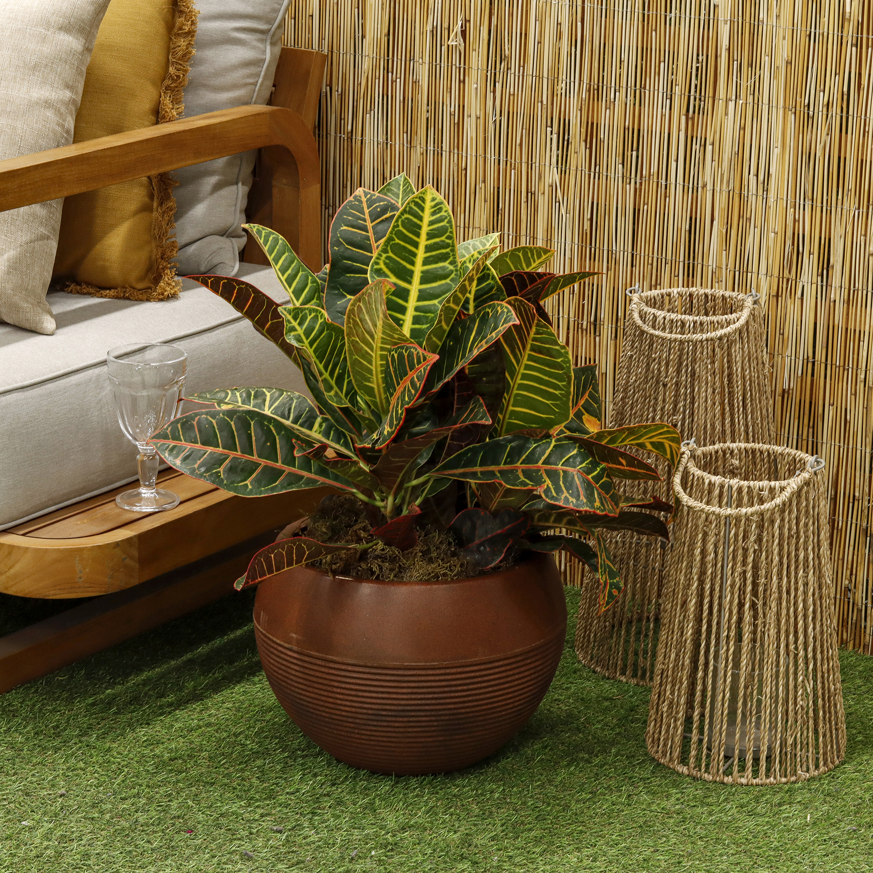 Vaso de Planta Médio em Plástico Marrom Arruda Naterial