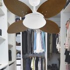 Ventilador De Teto 4 Pás E Luminária Volare Mini Pétalo Palma